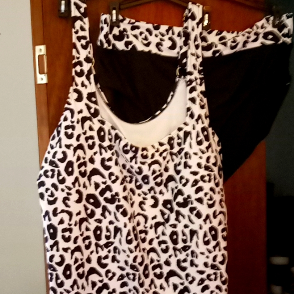 Bathing suit